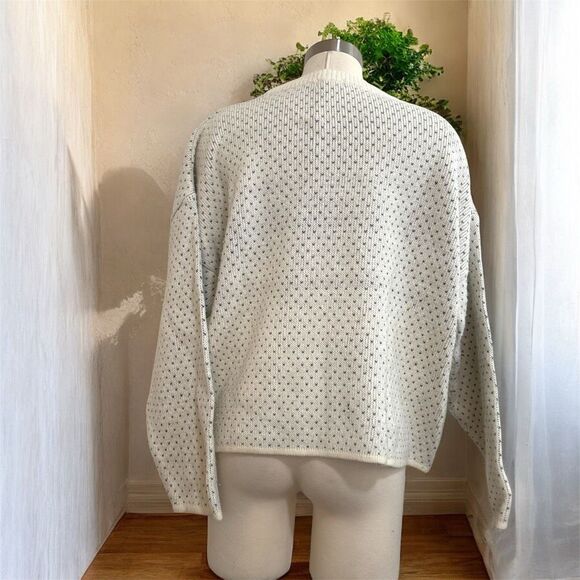 Vintage Espirit White Fair Isle Snowflake Sweater Medium - Picture 2 of 6